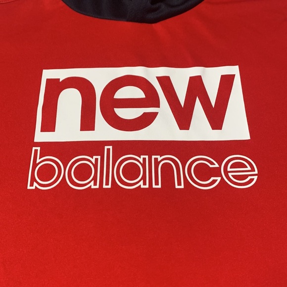 Boys New Balance Hoodie Shirt with Kangaroo Pocket, EUC, Size Large (14-16) - Picture 2 of 9